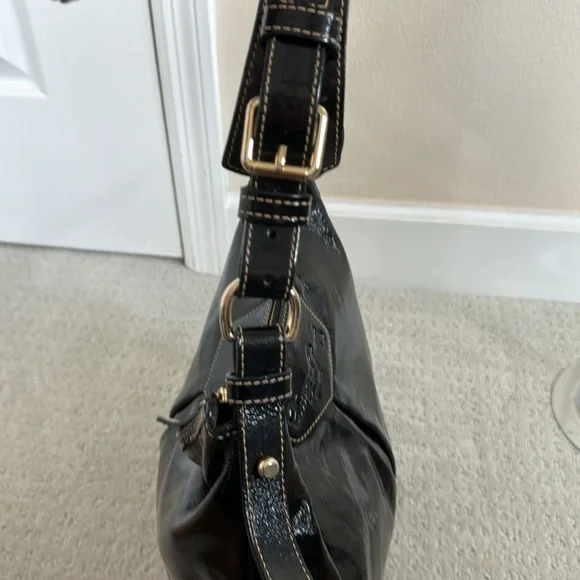 Dooney & Bourke Luisa Hobo/Shoulder Bag - Picture 9 of 16